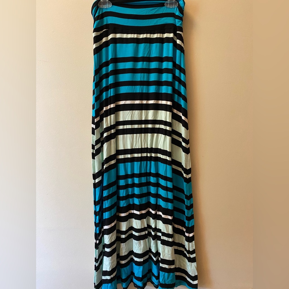 Merona blue and black striped maxi skirt size extra small